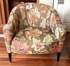 lot 16 image: Pair of Elegant Floral Accent Chairs