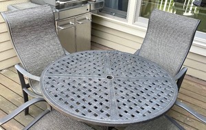 lot 10 image: Round Patio Table and 4 Chairs