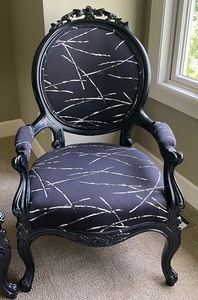 lot 18 image: Pair of Beautiful Black Accent Chairs