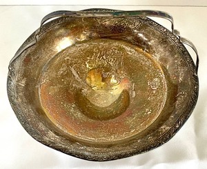 lot 95 image: Vintage Sterling Silver Bowl with Handle