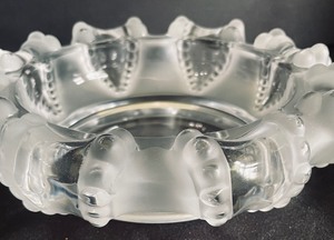 lot 103 image: Lalique Cannes Octopus Candy Dish