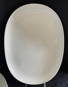 lot 140 image: Variety of White Serving Dishes