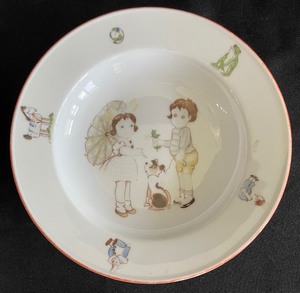 lot 145 image: Vintage H & Co Selb Heinrich Plates and Bowls