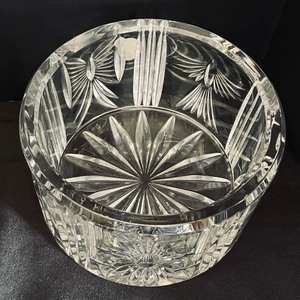 lot 187 image: Waterford Crystal Bowl