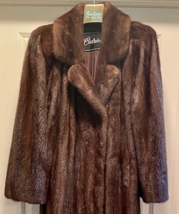 lot 274 image: Givenchy Fur Coat from Cedrics