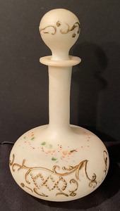 lot 282 image: Antique 19th Century Milk Glass Barbershop Apothecary Bottle and Tonic Lidded Jar