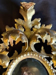 lot 334 image: Vintage Painted Portrait in Elaborate Gold Painted Wood Frame