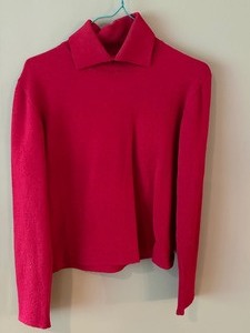 lot 329 image: Vintage Isaac Mizrahi Sweater