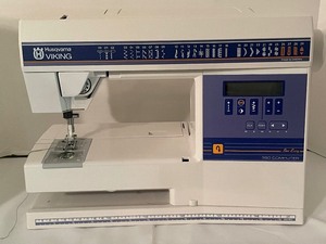 lot 364 image: Husquvarna Viking Sewing Machine
