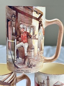 lot 399 image: Three Vintage English Mugs