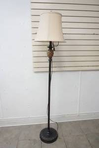 floor lamp