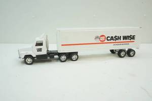 die cast semi trucktrailer