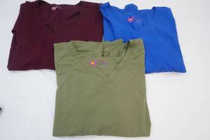 womens scrubs