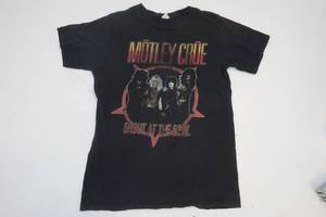 Motley Crew t-shirt
