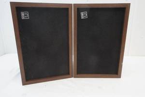 speakers