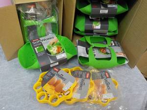10 OXO Softworks Silicone Kitchen P...