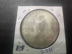 lot 9 image: 1922 PEACE DOLLAR