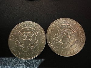 lot 44 image: LOT OF 2 1966 KENNEDY HALF DOLLARS