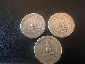 lot 65 image: LOT OF 3 SILVER QUARTERS FROM 1930S