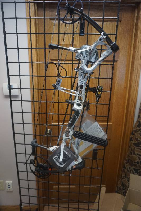 Bear Compound Bow Models