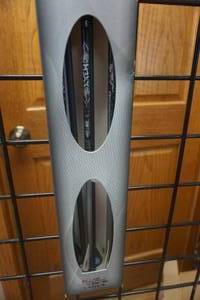 lot 16 image: 6 - Easton Carbon HEXX Arrows