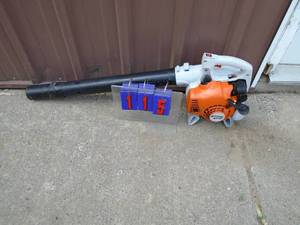 Stihl 2 cycle blower. Used condition. Tested & works. As shown.