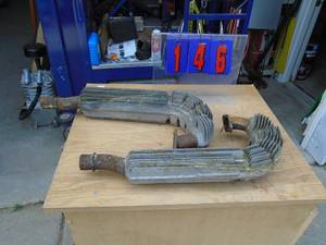 lot 146 image: Qty of 2 VW exhaust pipes. As shown.