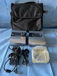 lot 7 image: MSRP $2800 S9 EPR Elite CPAP - VPAP MACHINE With H5i Humidifier By ResMed WData Card, Travel Bag & Reservoir (MaskHose Not Included) - Works Great&nbsp1st Pic Is Stock Pic&nbspCheck Out Online How Much They Sell For Refurbished