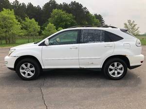lot 14BB image: 2005 Lexus RX 330 - AWD