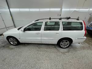 lot 6A image: 2006 Volvo V70