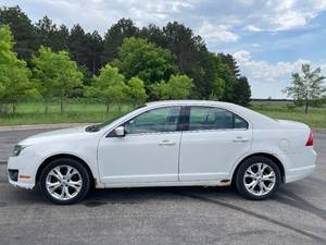 lot 10A image: 2012 Ford Fusion SE - 2 OWNERS