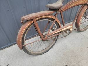 lot 1 image: Vintage ROCKET by Monark Silver KIng