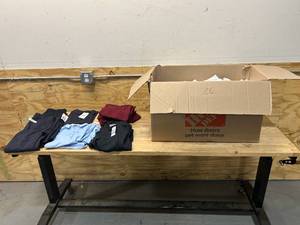 lot 53 image: Lot of Kids Clothing (approximately 76 pieces)