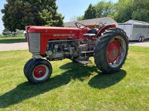 lot 1 image: 1964 Massey Ferguson 65 Tractor