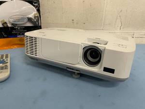 lot 17 image: NEC NP-M300W M-Series Widescreen WXGA 3000-Lumen Portable Projector  Projection System with HDMI