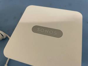 lot 38 image: Sonos Connect Wireless Home Audio Amplifier Streaming Music Audio System with Power Cable