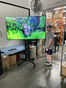 lot 1 image: Sony 75 Bravia XBR-75X850D Ultra High Definition Smart LED 4K HD TV  Television  Display with Rolling Stand