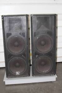 lot 76 image: PAIR of Electro-Voice EV 252 Trapezoidal Pro Audio 800-Watt Stage Loudspeakers  Speakers