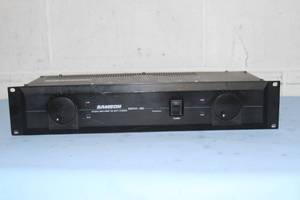 lot 97 image: Samson Servo 260 Servo-Controlled Compact Pro Audio Stereo Power Amplifier