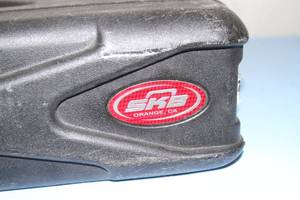 lot 126 image: SKB 2U 2 Rack Unit Height Protective Hard-Sided Audio  Video Equipment Amplifier Travel Case