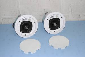 lot 31 image: JBL Control 24CT Compact Pro Audio Background  Foreground Ceiling Speakers