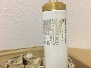 lot 54 image: Lot of 20 Tanning Bed Replacement Bulbs - New Never Used