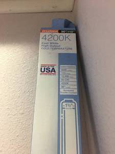 lot 60 image: Lot of 2 Sylvania 96 110W Lights