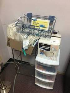 lot 76 image: Big Variety Lot of Salon Supplies and Storage Bins
