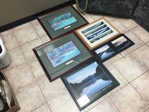 lot 88 image: Variety Lot of 6 Decorative Wall Pictures