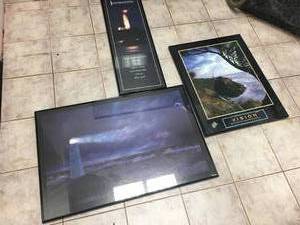 lot 91 image: Variety Lot of 3 Inspirational Themed Wall Pictures