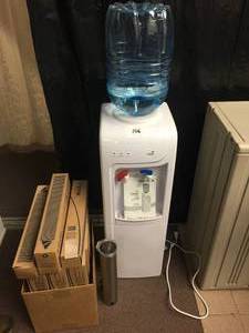 lot 106 image: Oasis Water Cooler with 19 Boxes of Cups