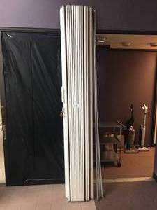 lot 118 image: 8 x 107 Tall Folding OfficeRoom Partition