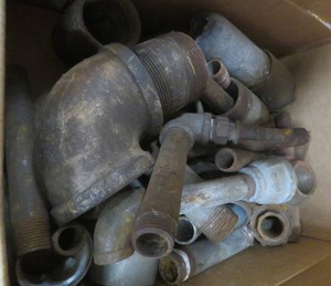 lot 47 image: PIPE FITTINGS