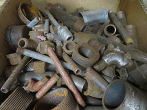 lot 48 image: PIPE FITTINGS